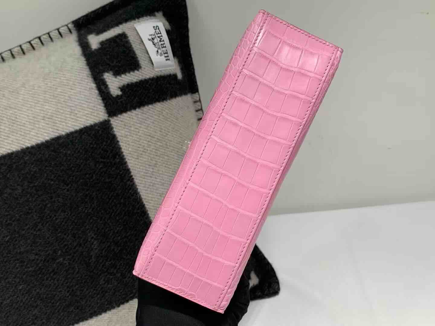 f083bb1b1526e4a9f6d5505cc8f71b90_1750505480_8665.jpg