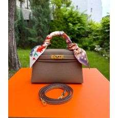 Hermes Mini Kelly Epsom Etoupe