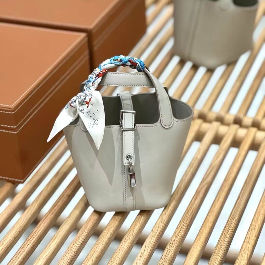 Hermès Picotin Lock 14 Gris Perle Swift Palladium Hardware with Twilly