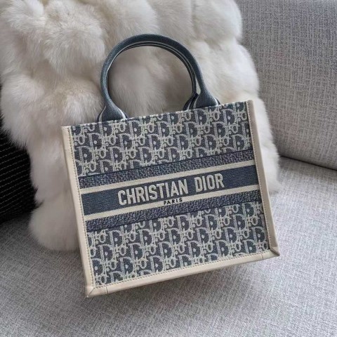 Dior Book Tote Bag – Blue Oblique Denim with Calfskin Trim (Small Size 26.5×22×14 cm)