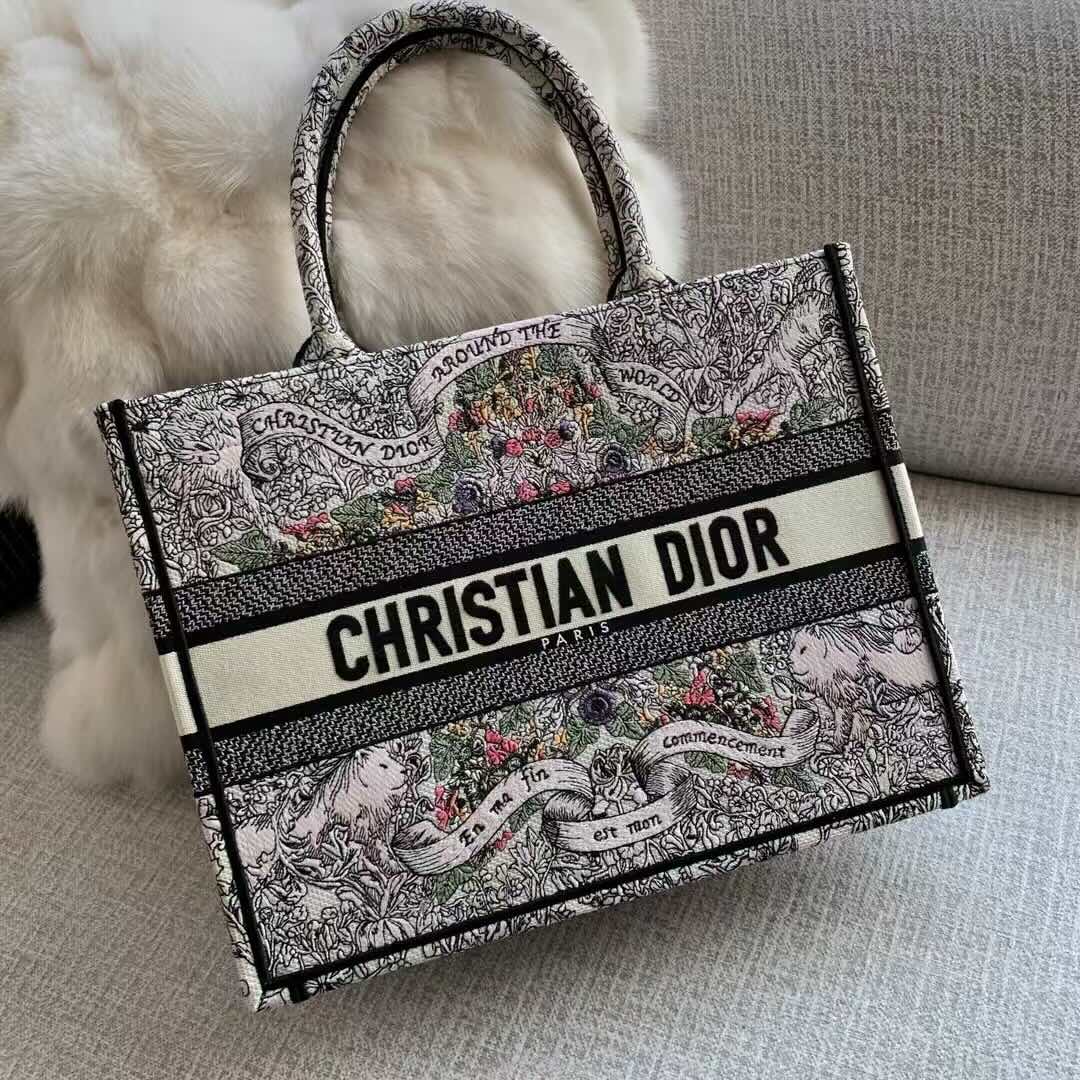 Dior Book Tote Bag – Blue Lucky Star Embroidery (Medium Size 36×27.5×16.5 cm)