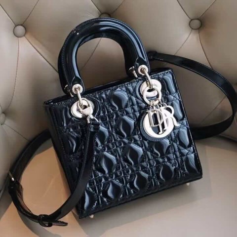 Dior Lady Dior Bag – Black Patent Leather with Gold Hardware (4 Grid, Size 20×17×8 cm)