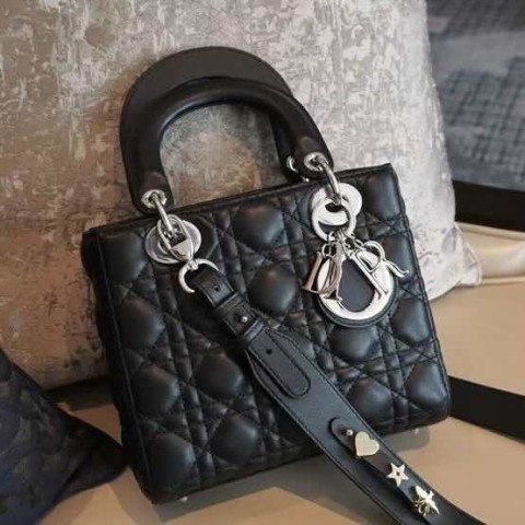 Dior Lady Dior Bag – Black Lambskin with Silver Hardware (4 Grid, Size 20×17×8 cm)