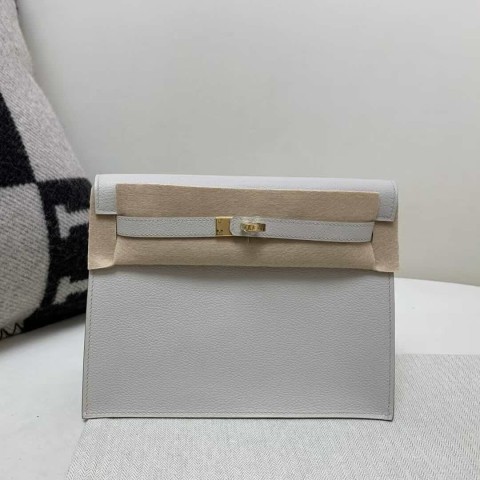 Hermès Danse in Beton Evercolor leather with gold hardware