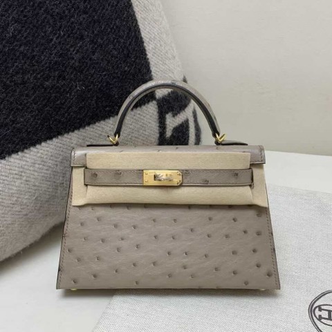 Hermès Kelly Mini II in Gris Tourterelle ostrich leather with gold hardware