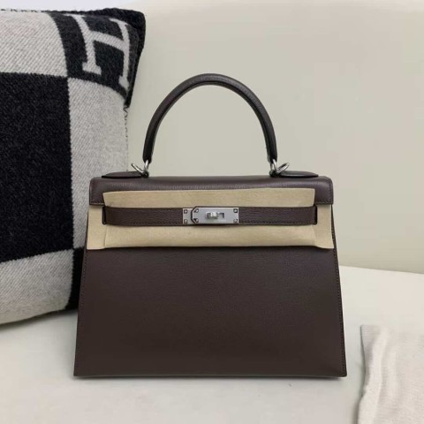 Hermès Kelly 25 Chevre Ebony with Orange – Palladium Hardware