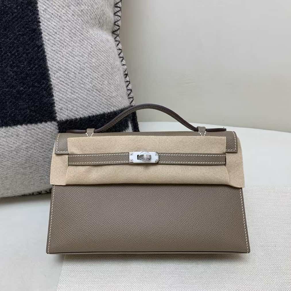 Hermès Pochette in Etoupe with Palladium Hardware
