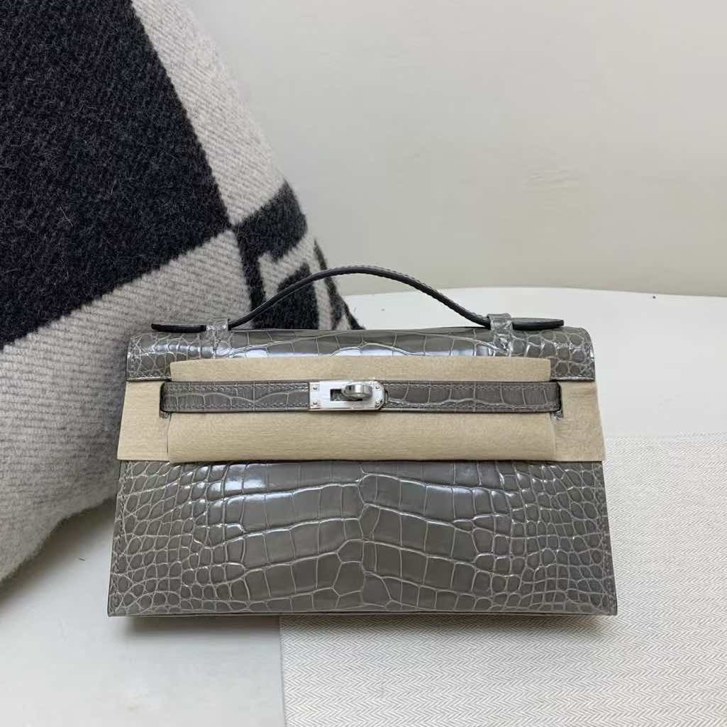 Hermès Kelly Pochette Crocodile Graphite with Palladium Hardware 