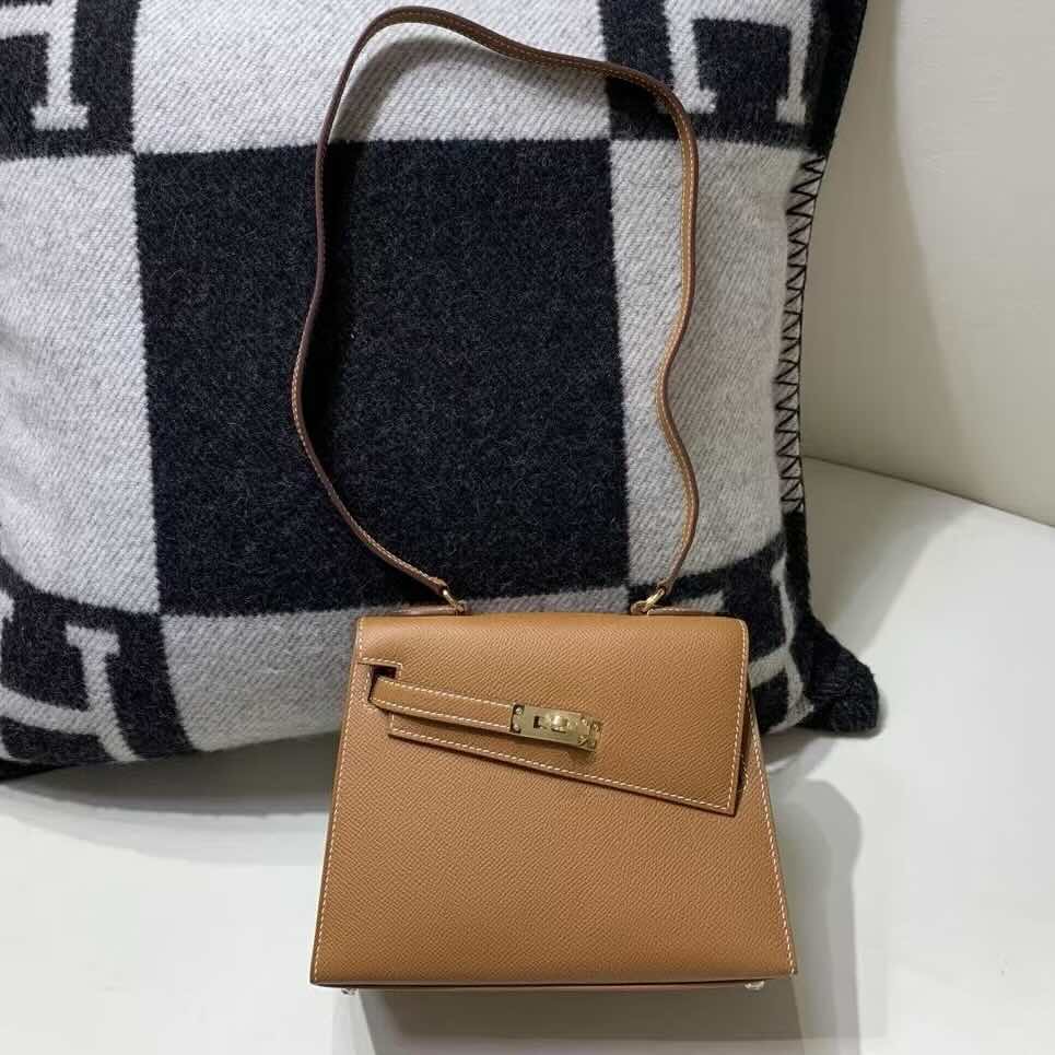 Hermès Kelly Desordre 20 Sellier Epsom Gold with Gold Hardware