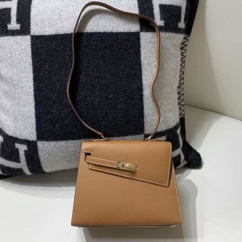 Hermès Kelly Desordre 20 Sellier Epsom Gold with Gold Hardware