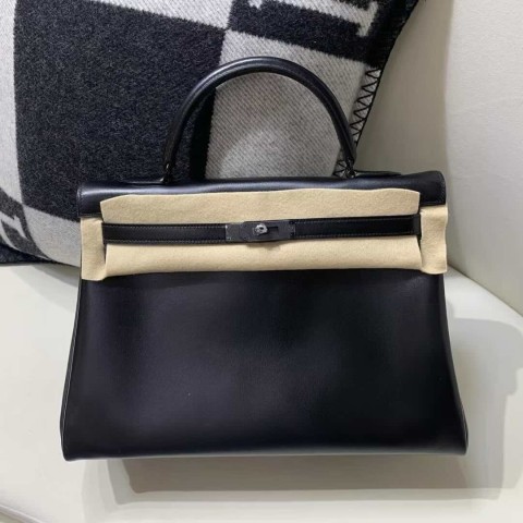 Hermès Kelly 35 Retourne Box Calf Noir with Ruthenium Hardware