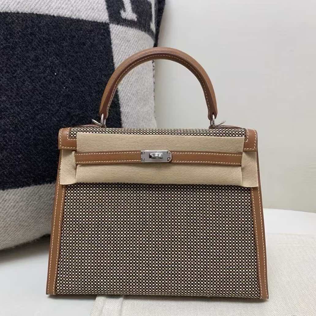 Hermès