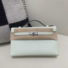 Hermès Kelly Pochette in Swift Leather, Vert Fizz, Palladium Hardware