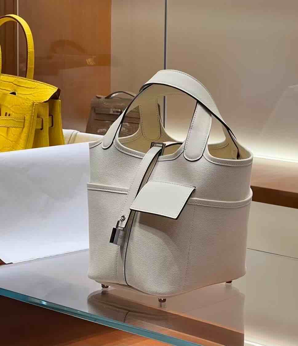 Hermès Picotin Lock Cargo 18 Nata Canvas x Swift Leather Palladium Hardware