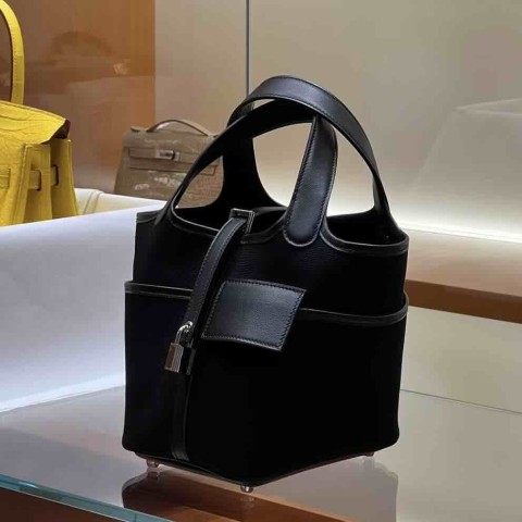 Hermès Picotin Lock Cargo 18 Black Canvas x Swift Leather Palladium Hardware