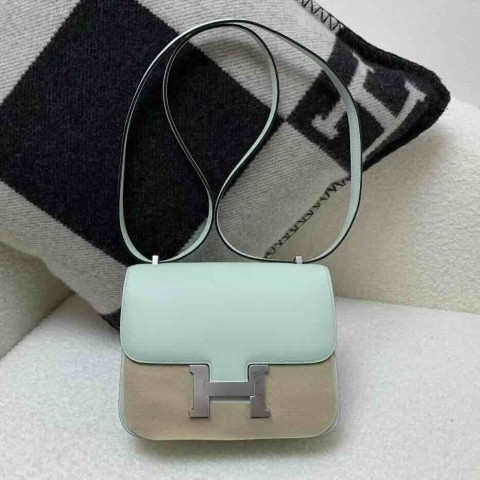 Hermès Constance 19cm Swift Leather Mint Green / Palladium Hardware