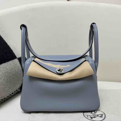 Hermès Lindy 26cm TC Leather J7 Linen Blue / Palladium Hardware