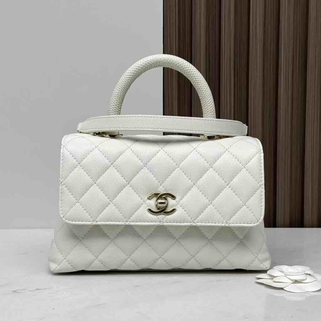 Chanel Coco Handle Bag 24cm White / Lizard Top Handle