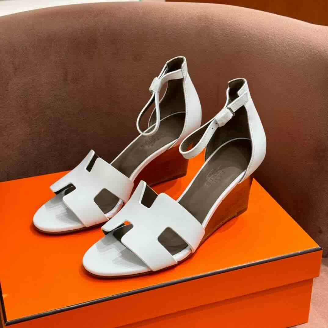 Hermès Legend Heels Calfskin White / Leather Sole / Size 34–41