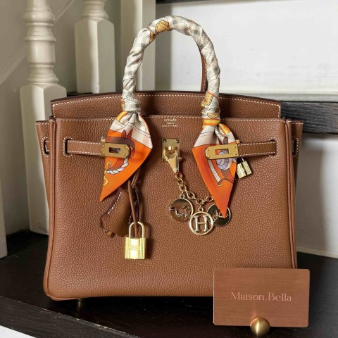 Hermès Birkin 25 Gold Togo with Gold Hardware