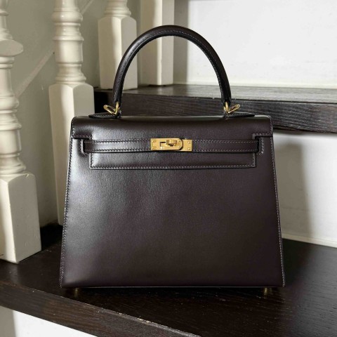 Hermes Kelly 25 Box Chocolate Gold Hardware