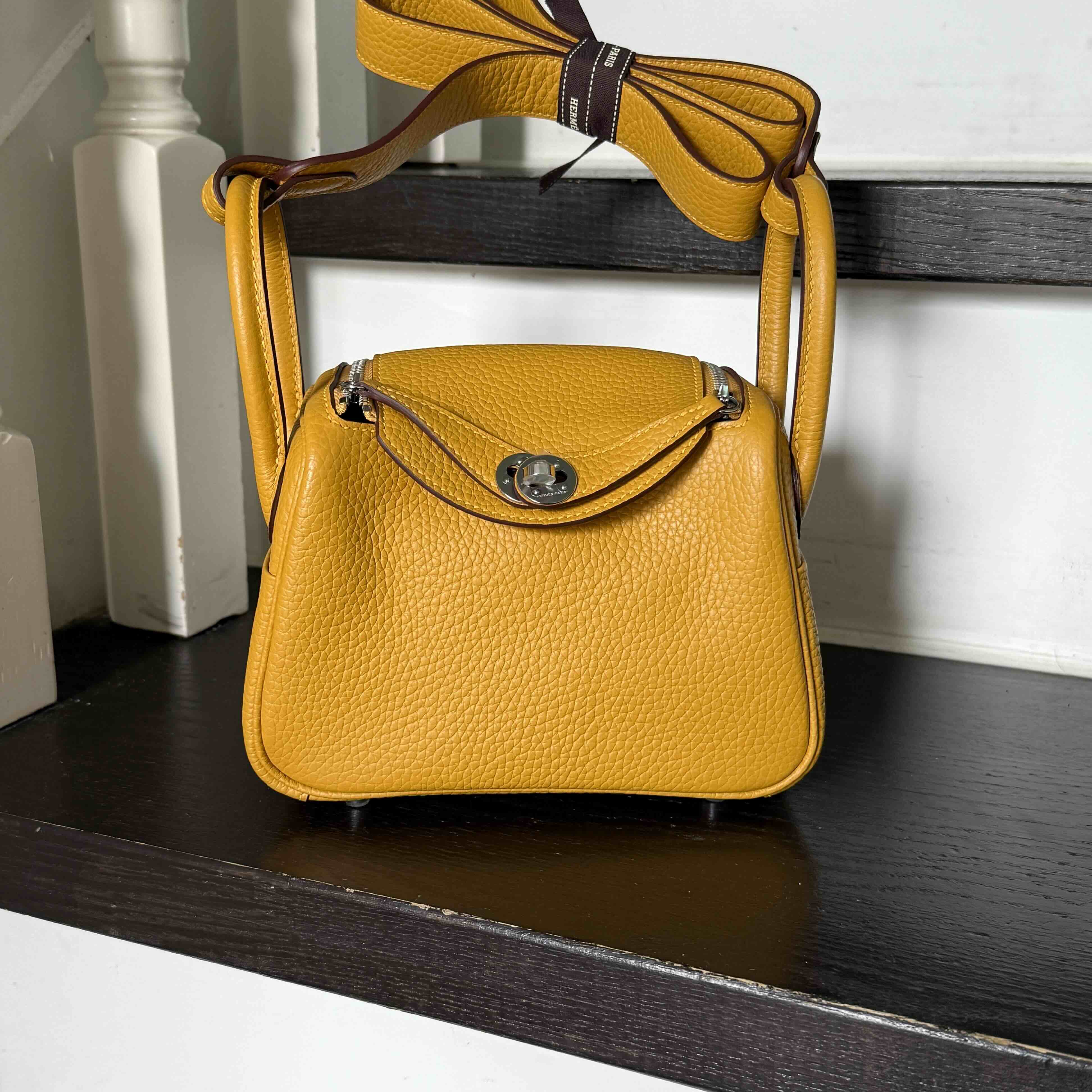 Hermes Lindy Minii Clemence Jaune Ambre & Palladium