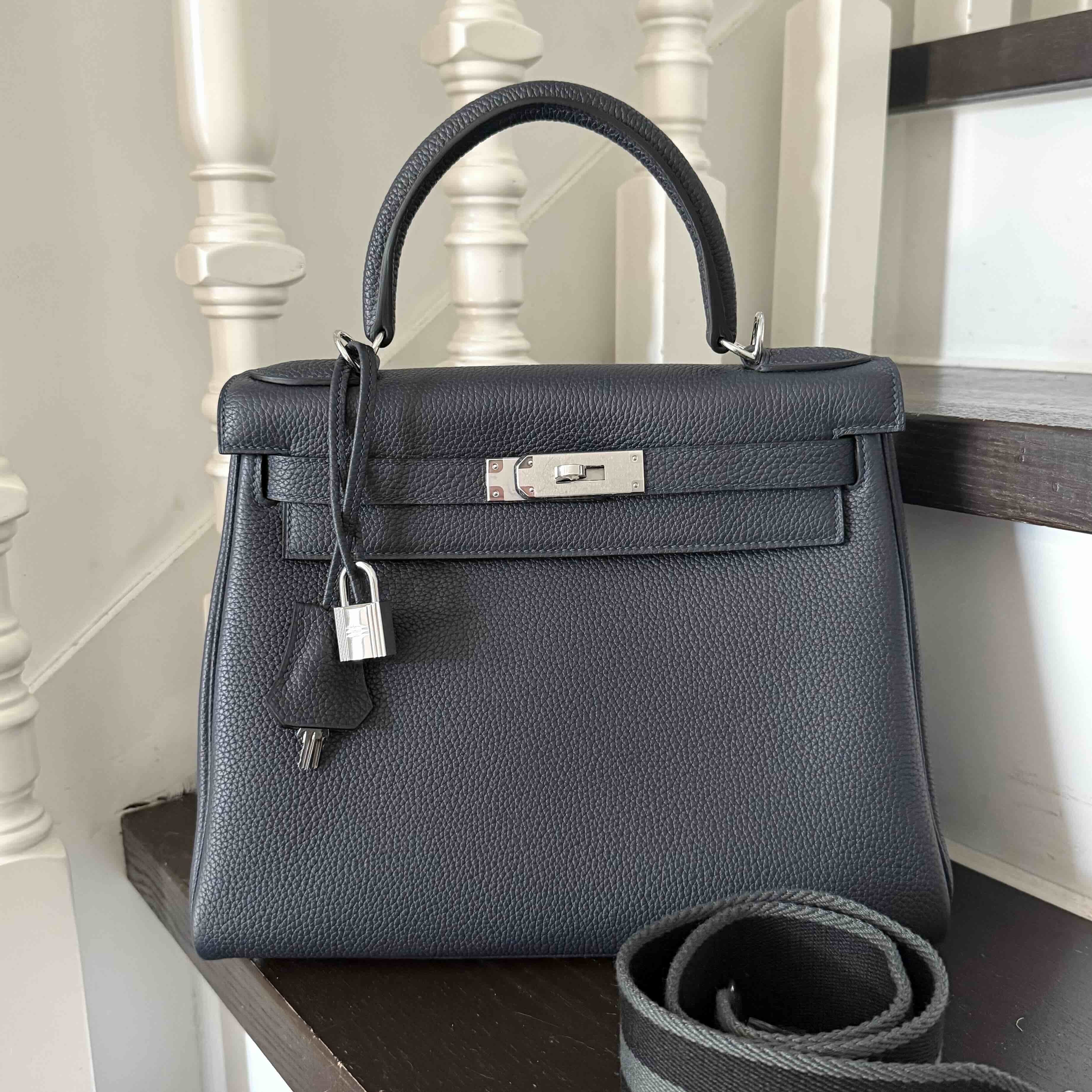 Hermès Kelly28 Clemence Blue Indigo x PHW