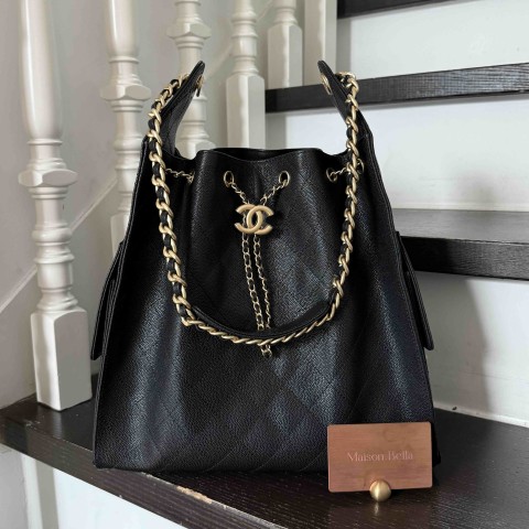 CHANEL 25C Medium Hobo Bag – Black (40x30x15cm)