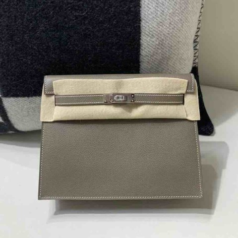 Hermès Kelly Danse Evercolor Etoupe Palladium Hardware