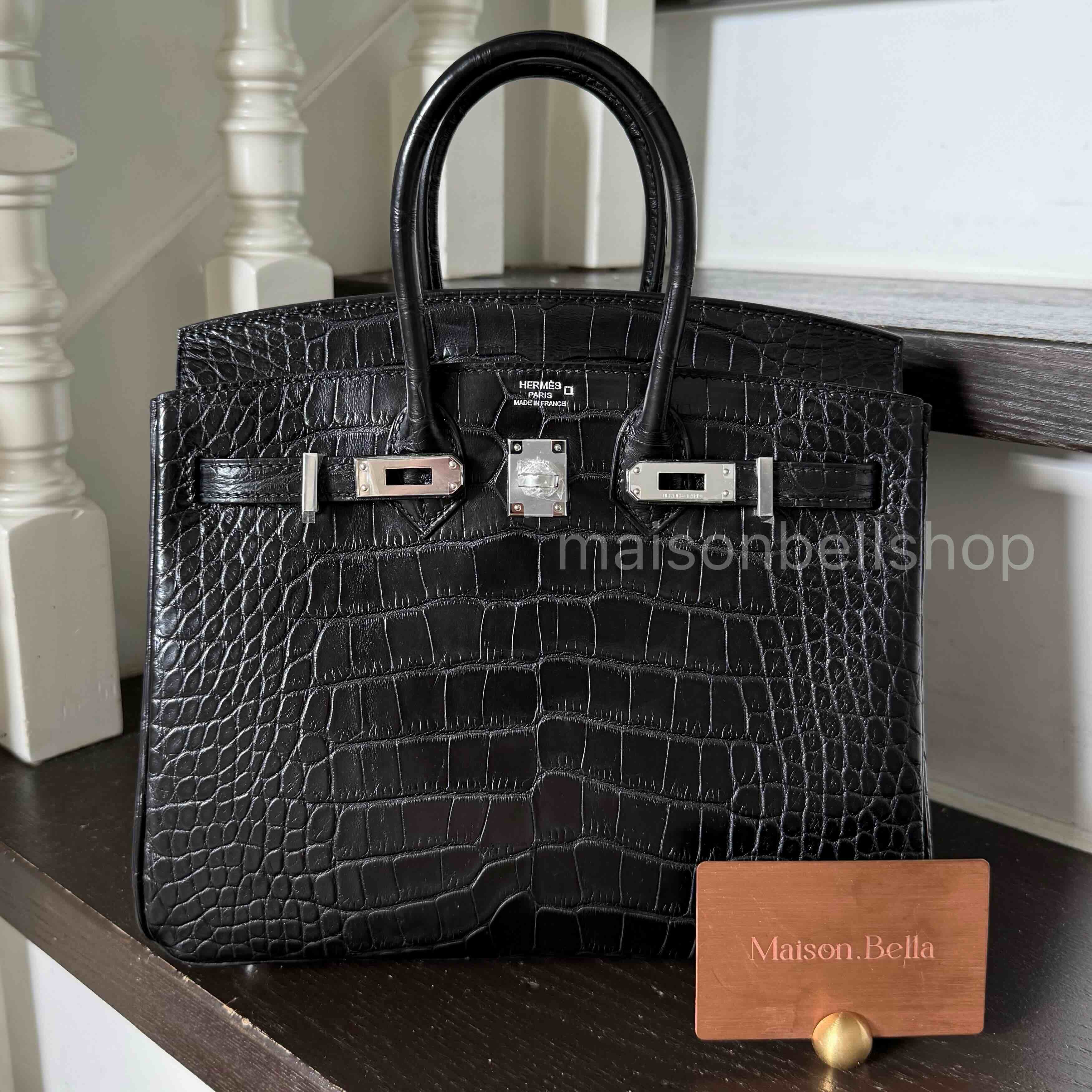 Hermès Birkin 25 Noir Matte Niloticus Crocodile x PHW