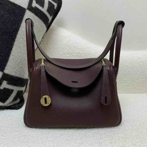 Hermès Lindy 26cm Clemence Saddle Brown (0G) x Gold Hardware