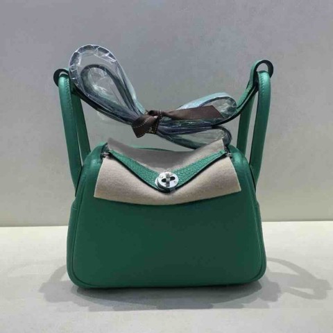 ermès Mini Lindy Clemence Mint Green (6W) x Palladium Hardware