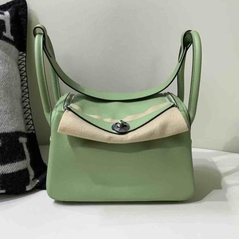 Hermès Lindy26 Evercolor Avocado Green (3I) x Palladium Hardware
