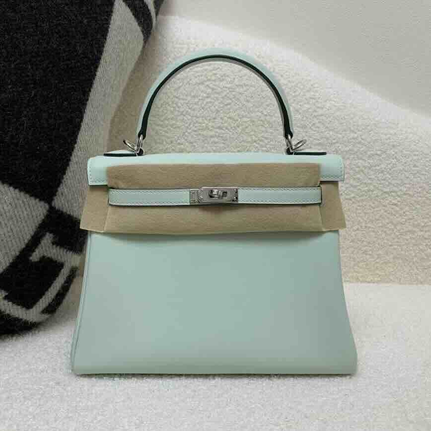 Hermès Kelly 25 Swift Mint Green (N3) x Palladium Hardware