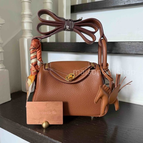 Hermès Mini Lindy Clemence Gold x Gold Hardware
